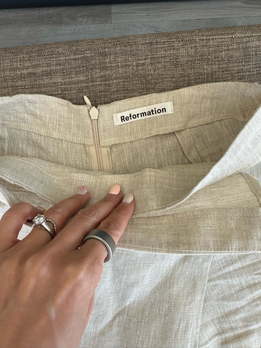 Reformation Light Taupe Linen Wrap Skort - Picture 7 of 8